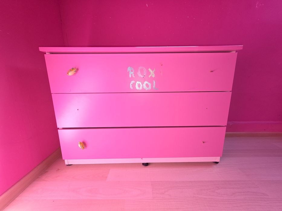 Mobilier cameră copii – set complet, culoare roz