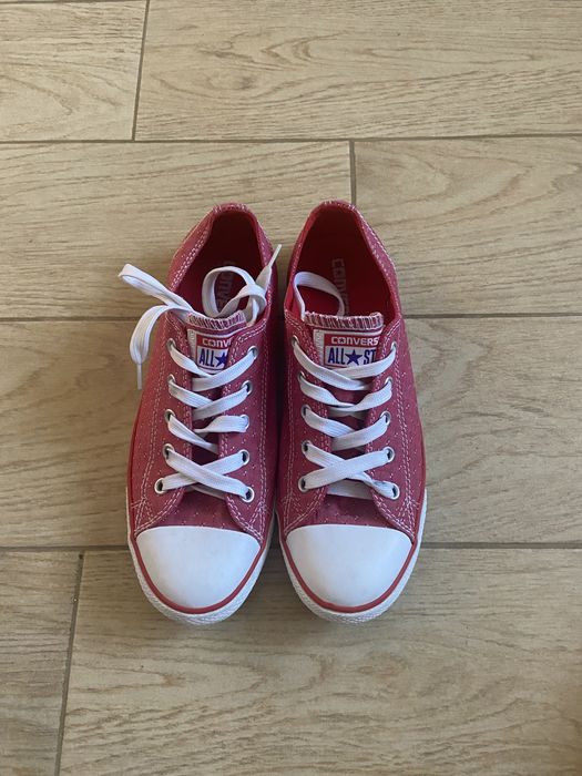 Сандали 20 лв Кецове Converse номер 38 за 40 лв .