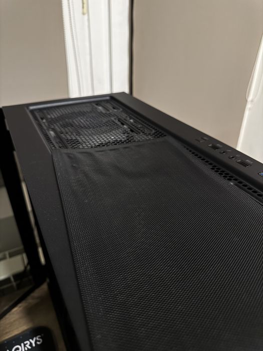 PC Gaming RTX 4080, i7-13700KF, 32GB DDR5 | Vă rog citiți descrierea!