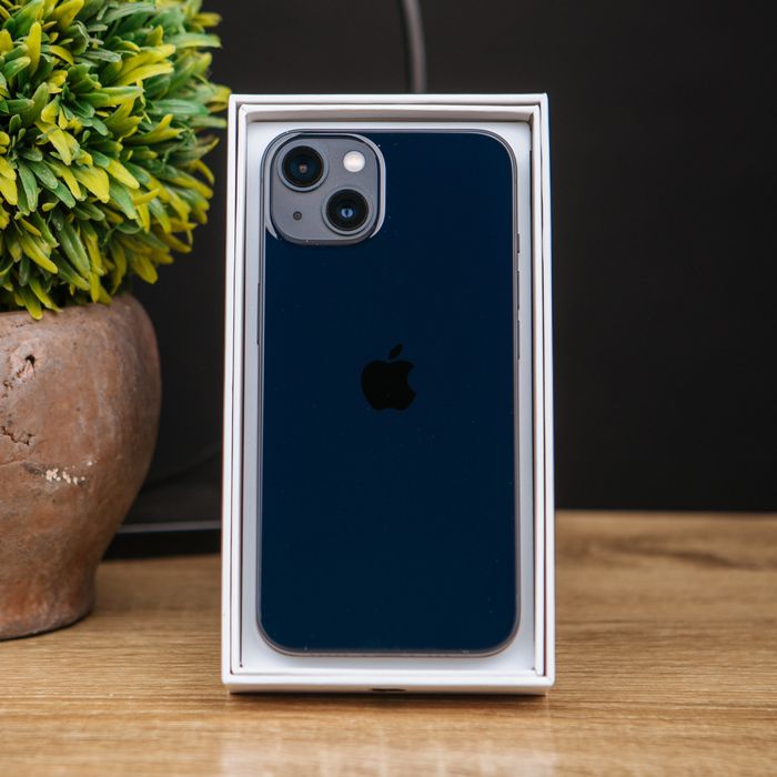 Iphone 13 Midnlght телефон айфон iphone