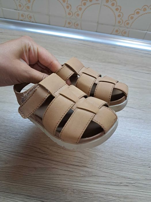 Сандали HM номер 22