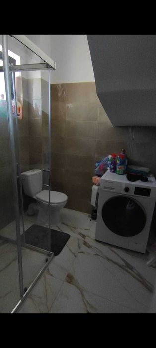Casă de vânzare in comuna Domnești