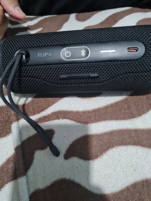 Vând Boxa JBL Flip 6