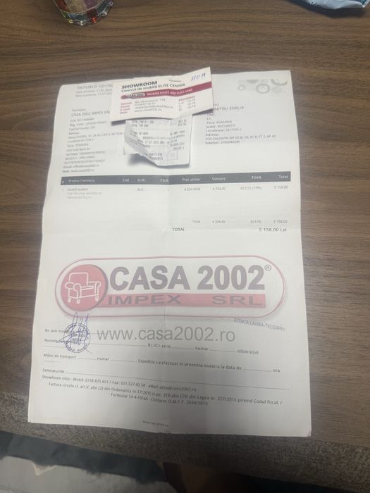 Vand canapea  extensibila nouă
