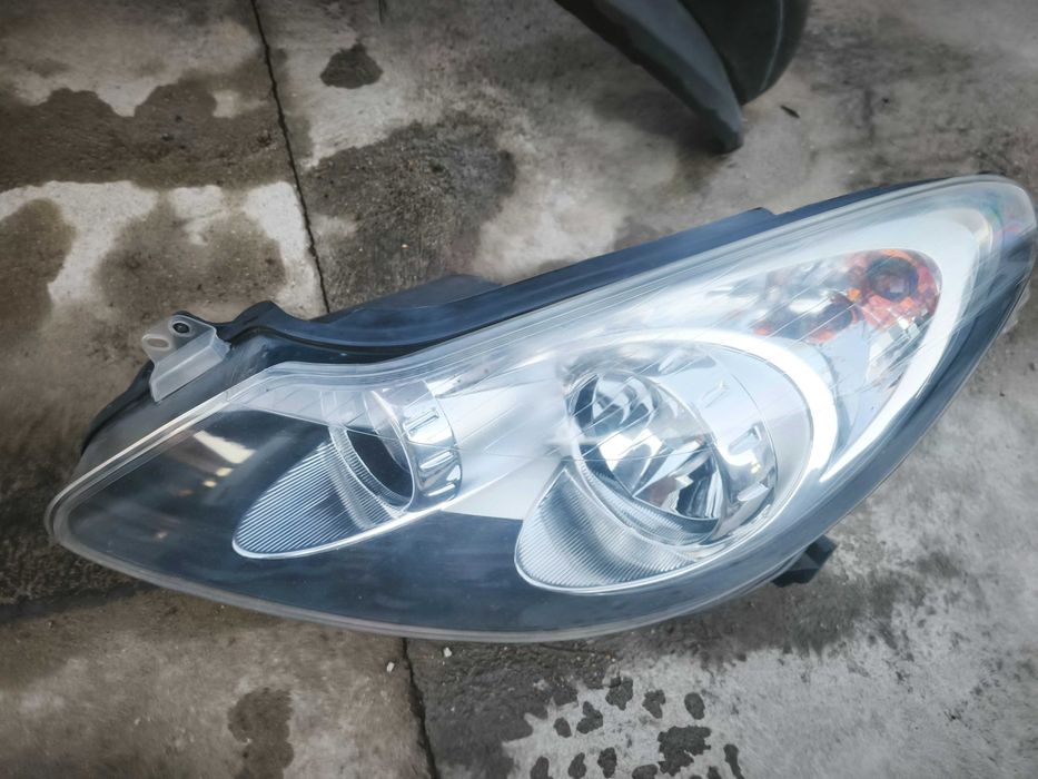 Предна броня/Фарове/Капак Corsa D