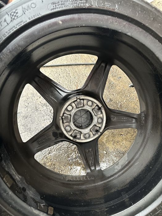 Roti Mercedes AMG 18  Anvelope Michelin Pilot Sport 4