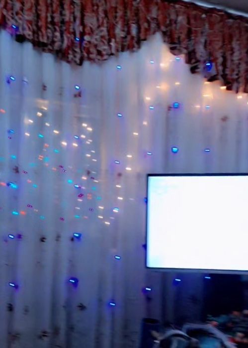 Продам шторы тюль в отличном состоянии использовали 2года