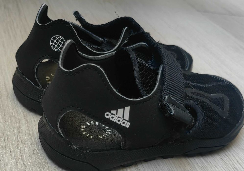 Детски сандали adidas 31 номер