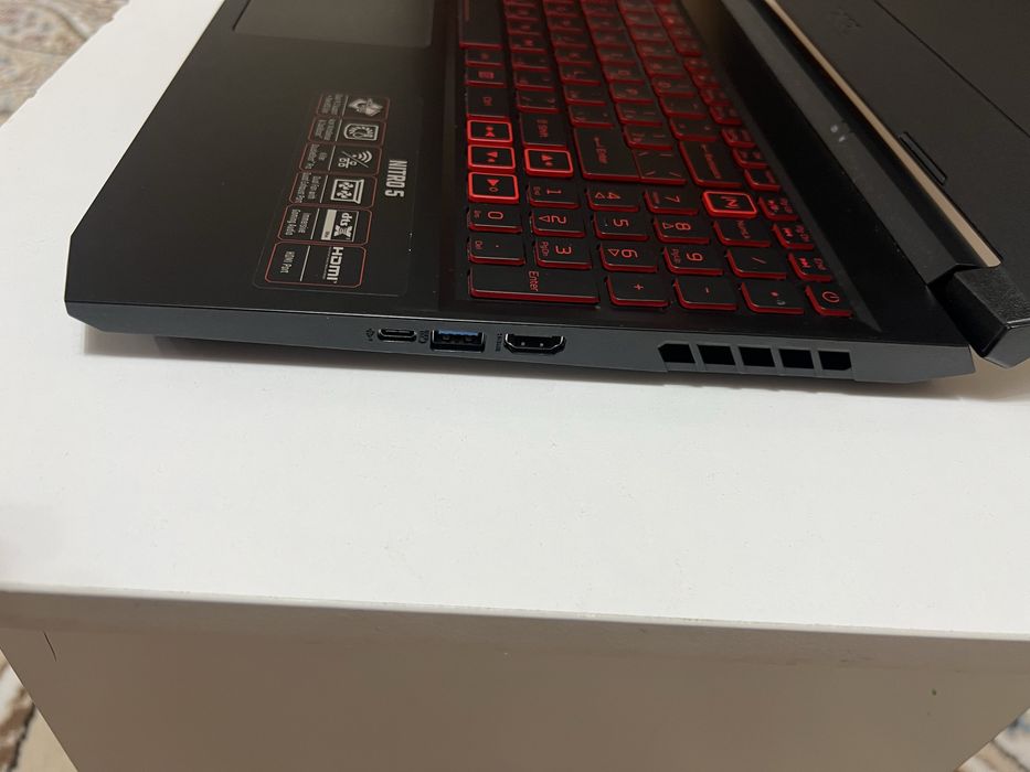 Ноутбук Acer Nitro 5 15.6" / 16 Гб / SSD 512 Гб /11 windows/ AN515-57