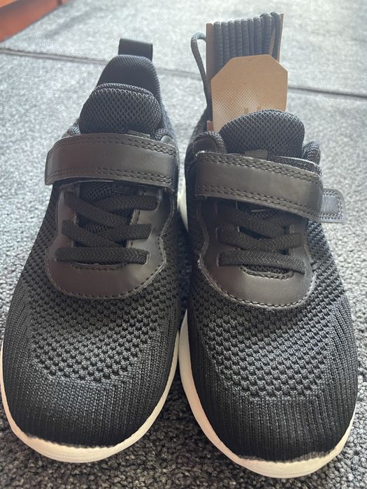 Vand adidasi sport masura 31