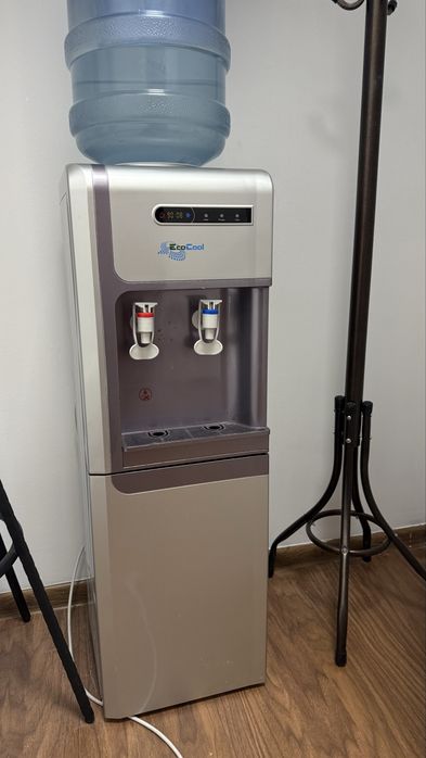 Напольный кулер для воды EcoCool