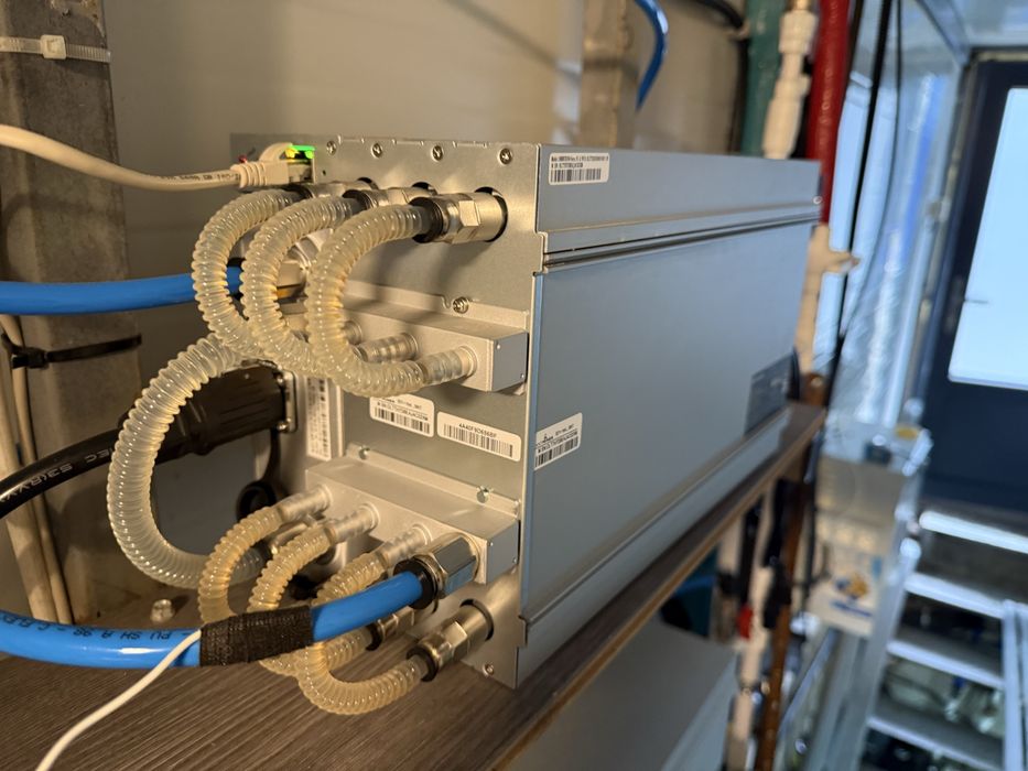 Asic Antminer Bitmain S19 XP + / S21+ Hyd. / S21 XP Hydro 310T - 473T