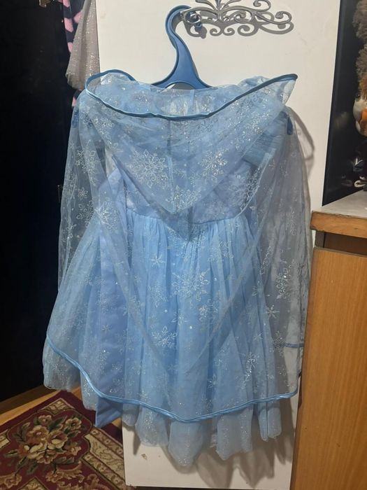 продам детские платья