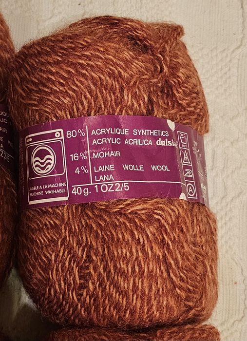 Сетове от прежда за плетене