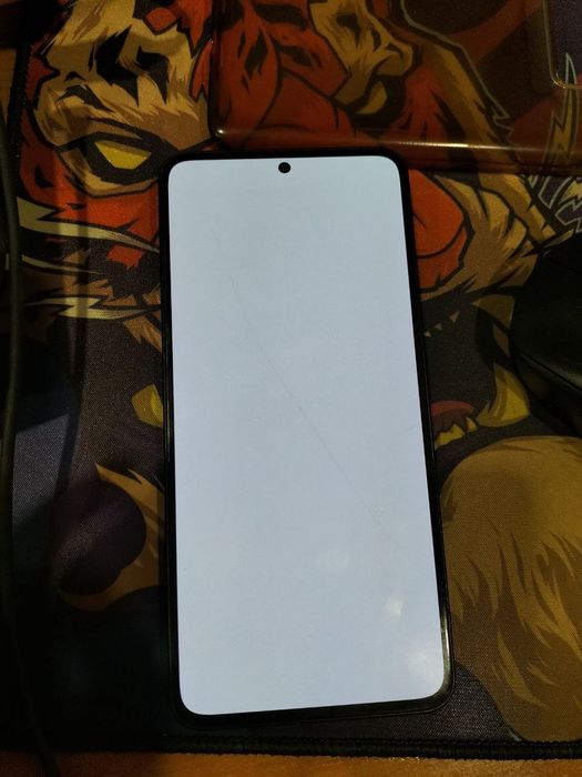 Продам Xiaomi 13T (12/256)