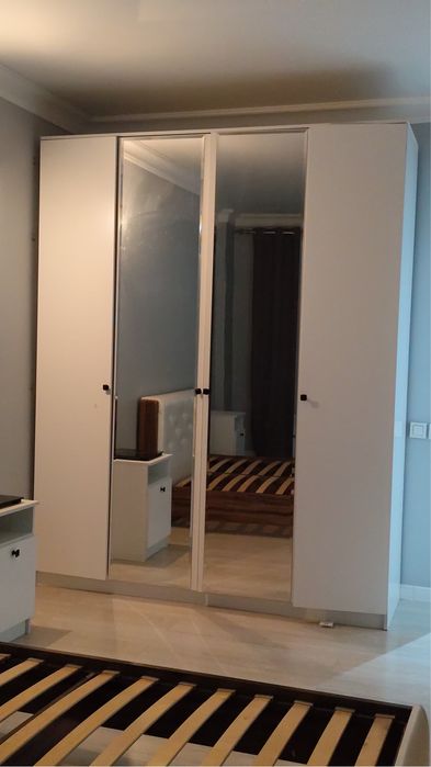 Продается спальный комплект