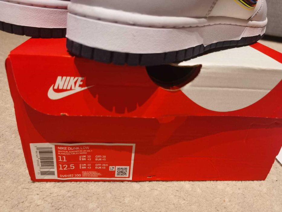 Nike Dunk Low 3D Swoosh, noi in cutie cu eticheta