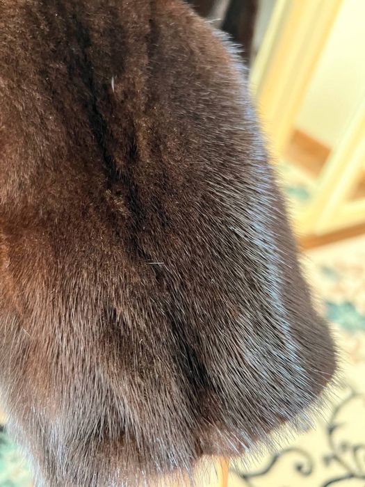 Шуба норковая.