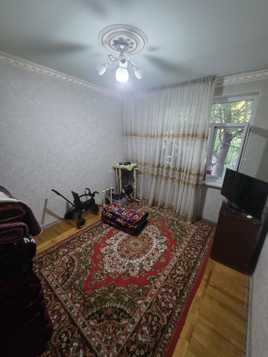 Продаётся 4/2/4 Юнусабад 7 квл, кирпич, 96м2