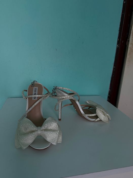 Steve Madden Blyss sandal ivory
