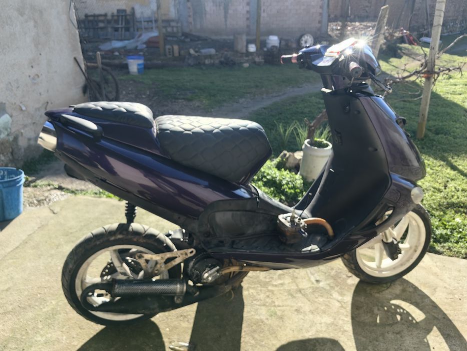 Aprilia SR50 на части