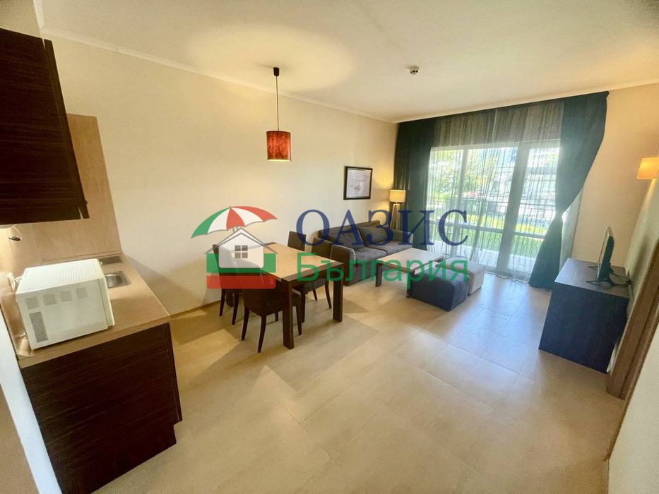 Двустаен апартамент в комплекс Majestic Beach, 63.85 кв.м., Слънчев