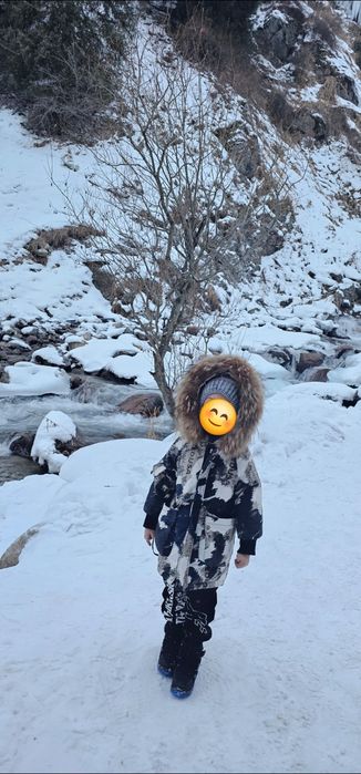 Продам куртку на мальчика