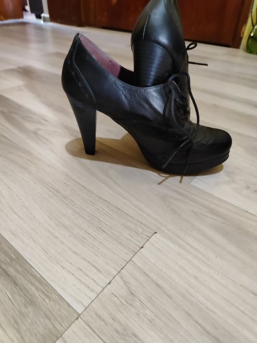 Дамски обувки и боти