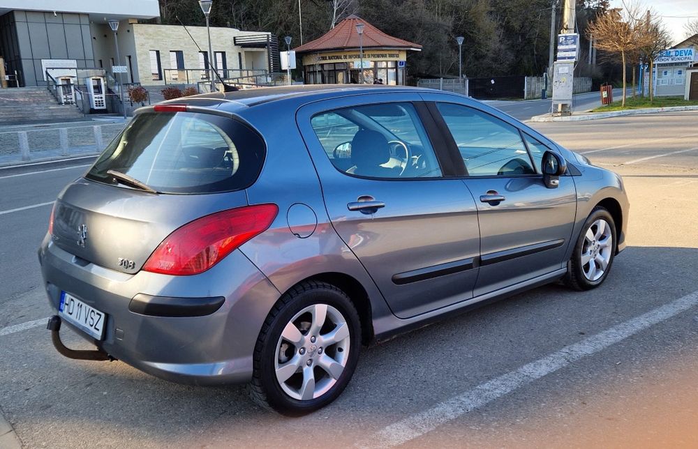 Vând Peugeot 308• 2009•1.6 Hdi