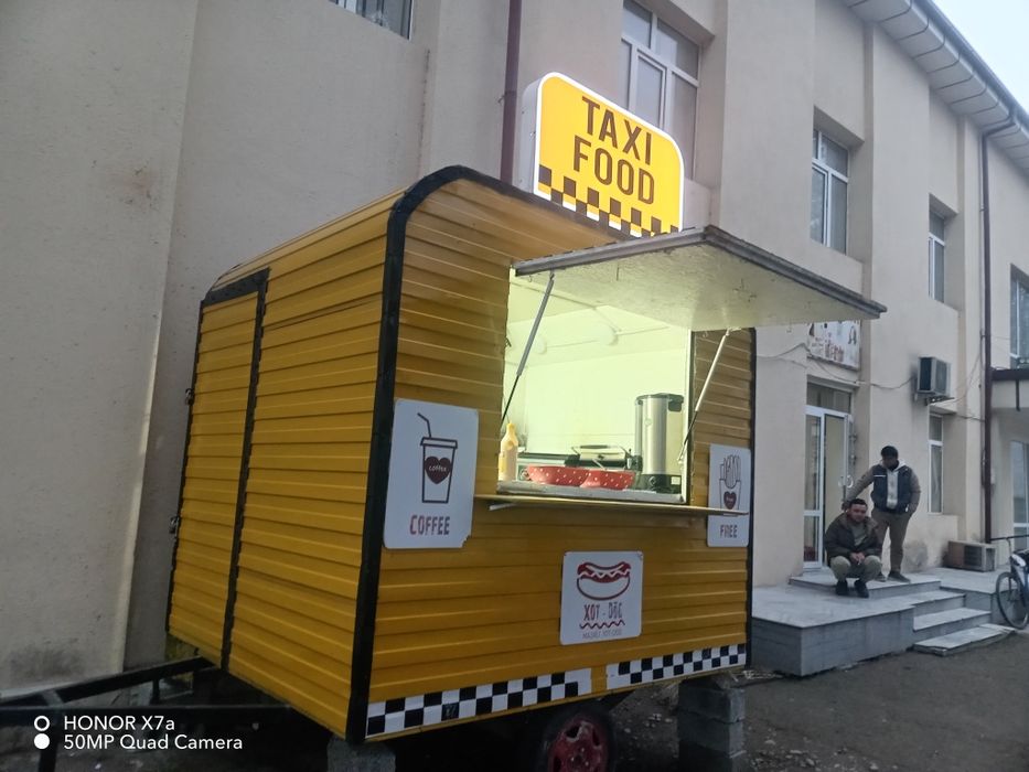 Foodtracktaxifud