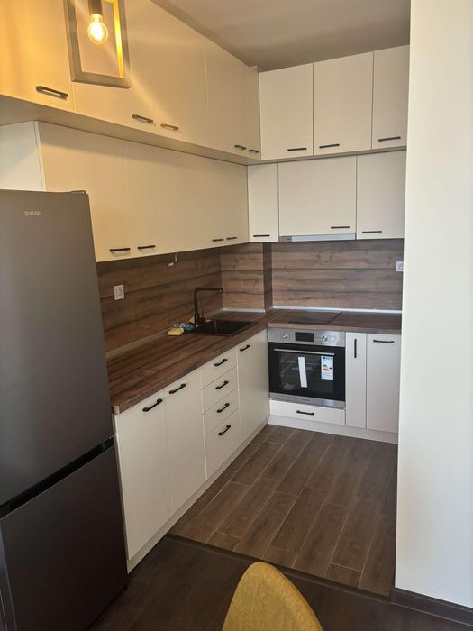 Дава се под наем Двустаен апартамент в София, Надежда 1 - 65 кв.м за 625 € - Снимка #1