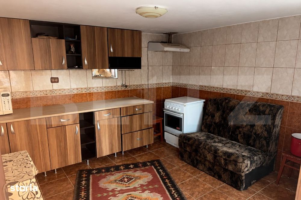 Casa P+1, 153 mp, utilitati, zona Teis