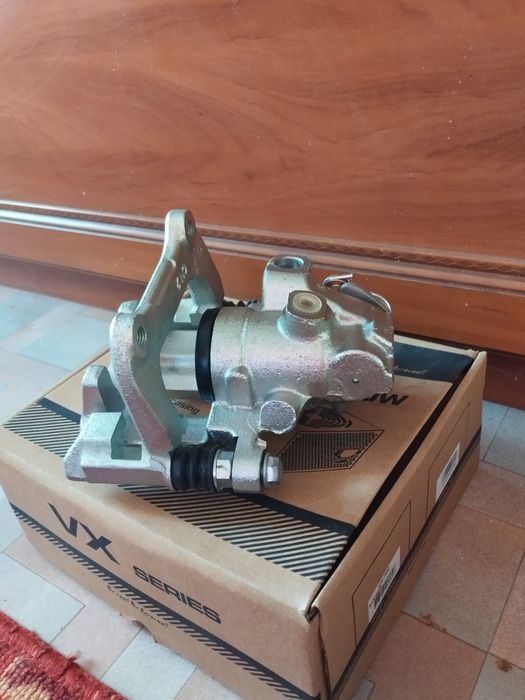 Запчасти Ауди с4 100