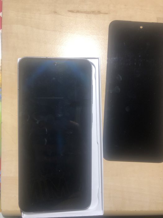 Vând Samsung Galaxy A56 5G