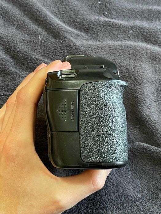 Фотоаппарат Canon EOS 6D (WG) Body
