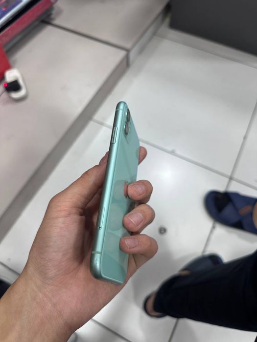 iPhone 11 sotiladi