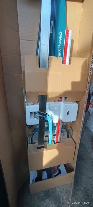 Машина за рязане на плочки Bormann Pro BTC3250 152 см
