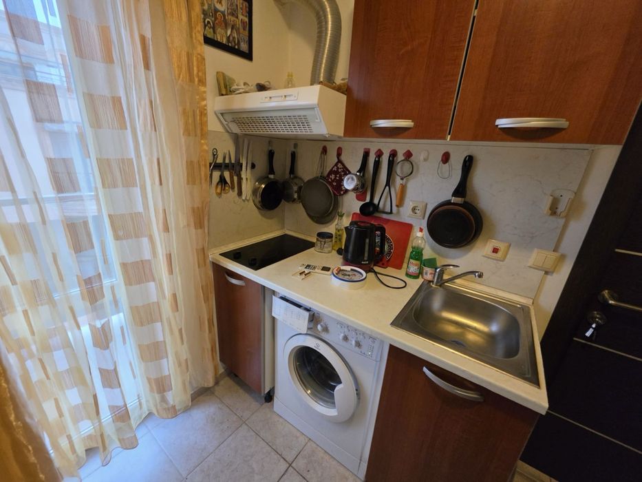 Продава се Ателие в к.к. Слънчев бряг - 22 кв.м за 1591 €/кв.м - Снимка #1