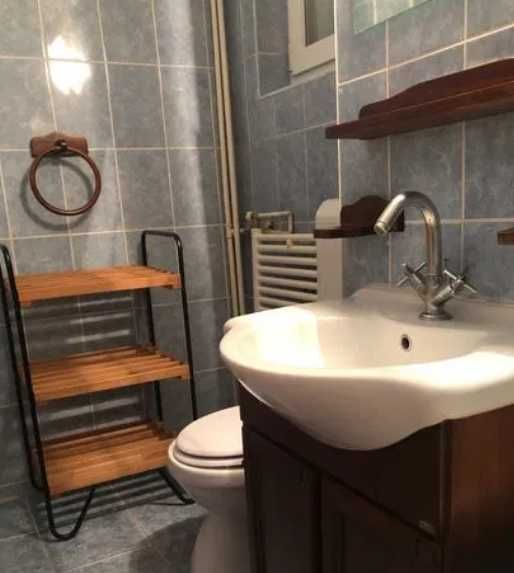 Дава се под наем Едностаен апартамент в Пловдив, Кършияка - 45 кв.м за 158.1 € - Снимка #1