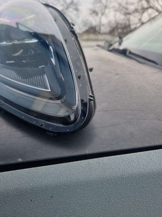 Far dreapta porsche macan matrix full led cod 95B941016F