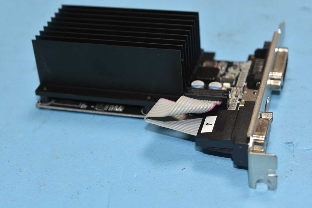 Видео карта Geforce 710 GT 2 GB - HDMI  DVI VGA - пасивна