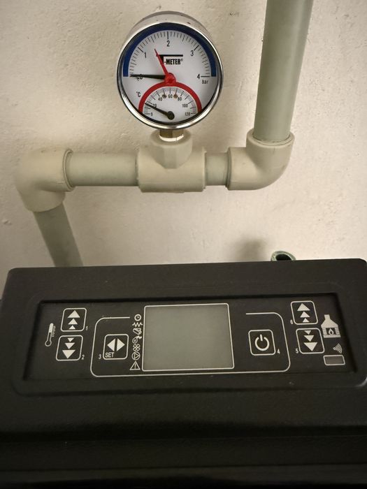 Пелетна камина с водна риза  RITIUM 14kw