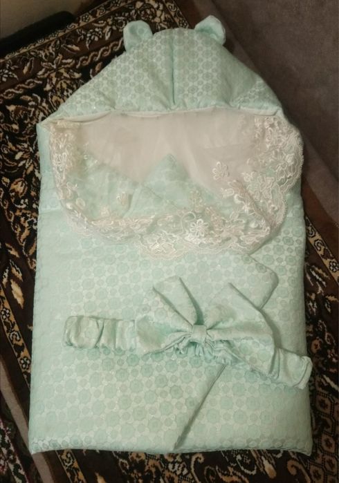 Конверт на выписку весна