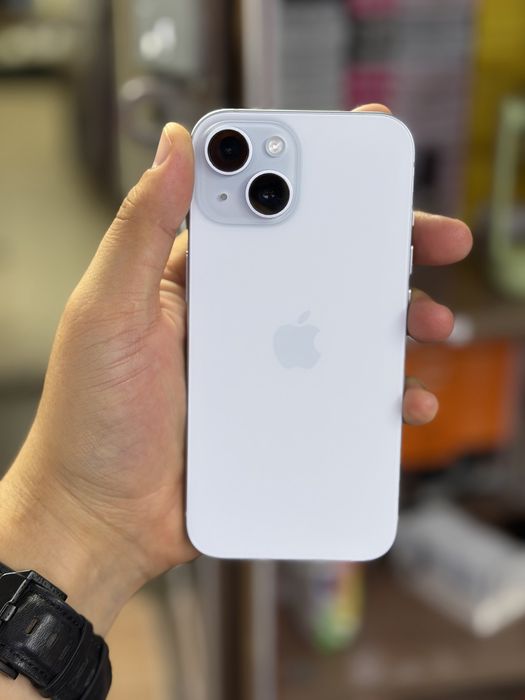 iPhone 15 / 128Gb / 100% / EAC