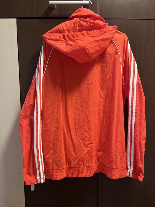 Jacheta antivant Adidas