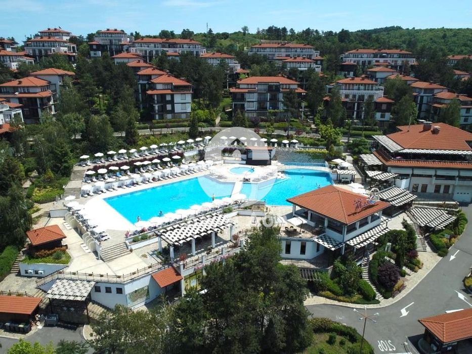 Тристаен апартамент в к-с „Санта Марина“, гр. Созопол