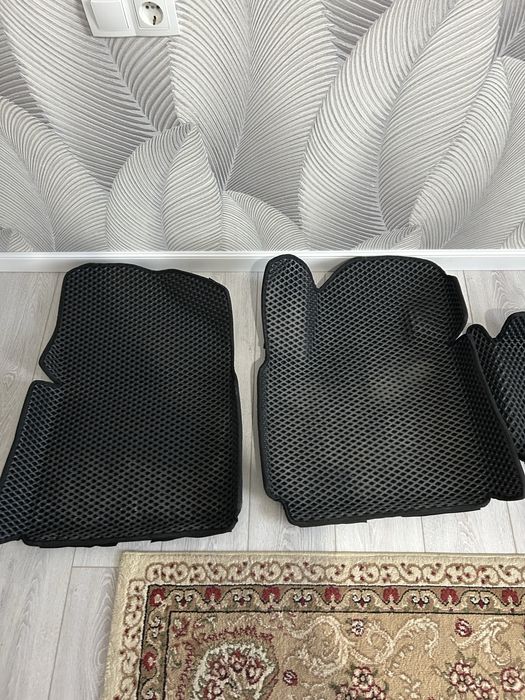 Продам ева полики на чанган cs55plus