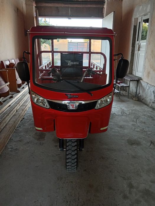 Мотоцикл лочин..