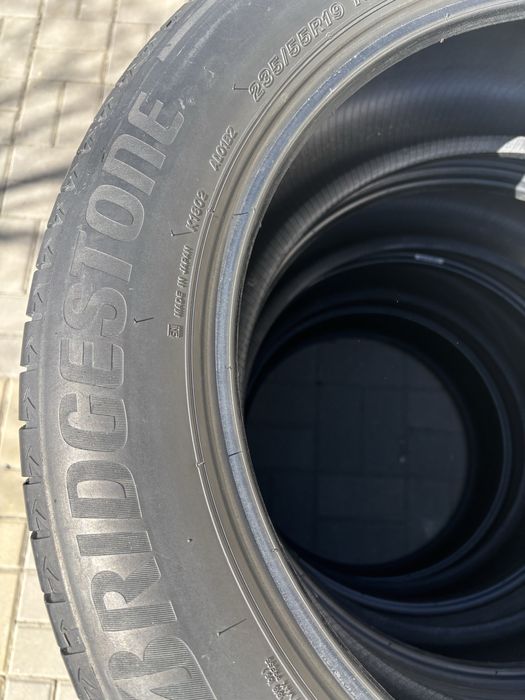 Комплект шин 235/55/19 б/у