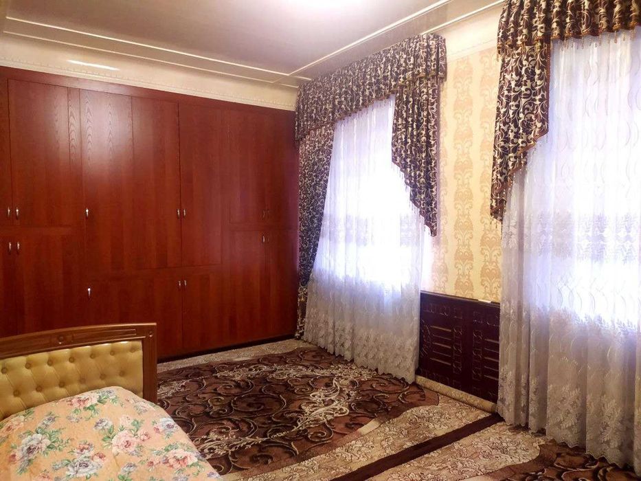 Дурмон марказида  9 хона 7 сотикли ФАЙЗЛИ  Уй сотилади!